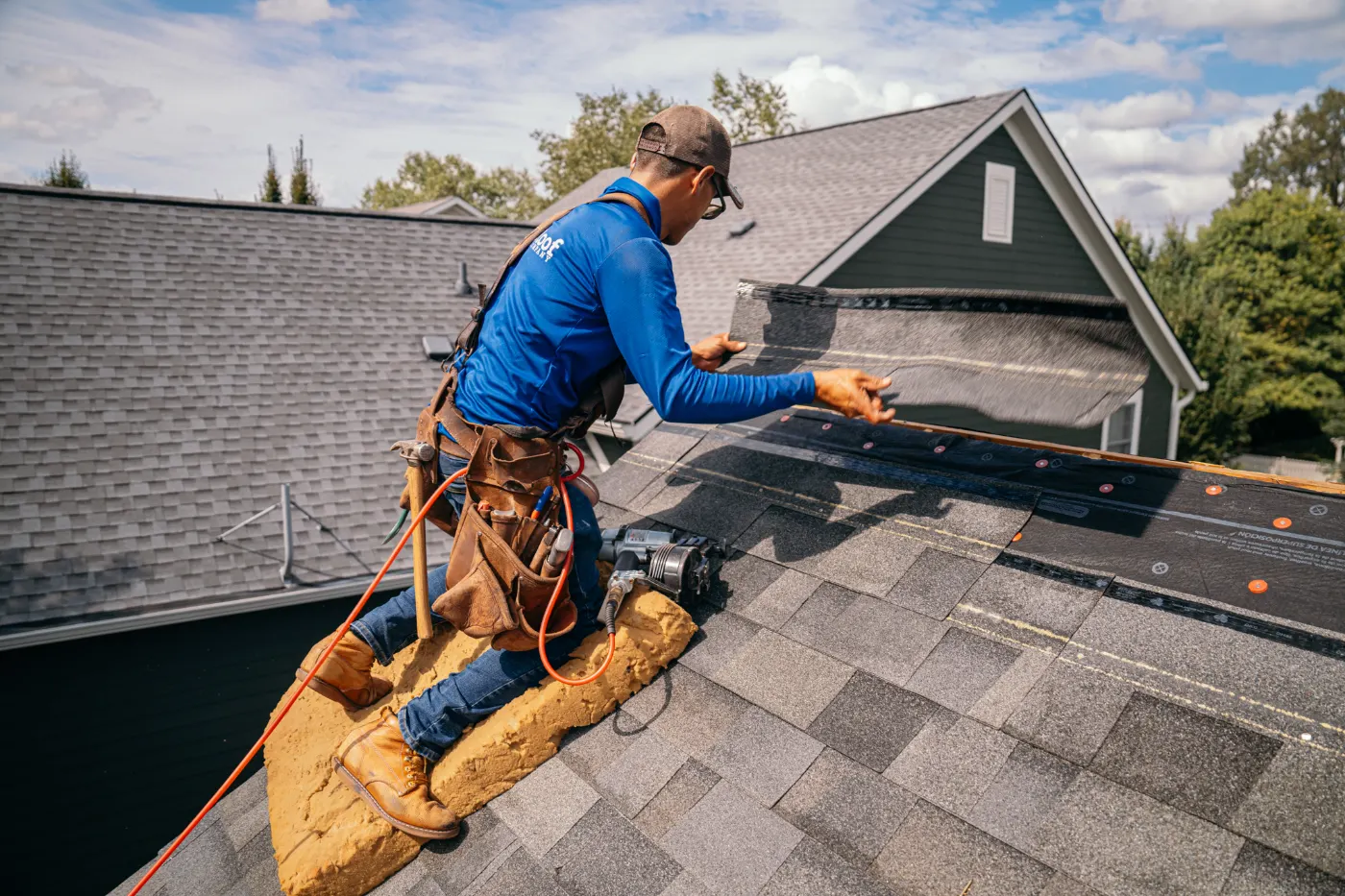 Manufacturer-certified roof installation in Mohawk Crossing
